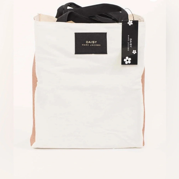 MARC JACOBS DAISY MEDIUM TOTE BAG NWT - Picture 2 of 5